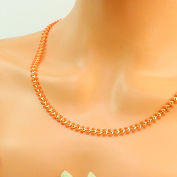 "New Beautiful Design Necklace Chain for Women/Girls, Gift, N639 - Picture 3 of 10